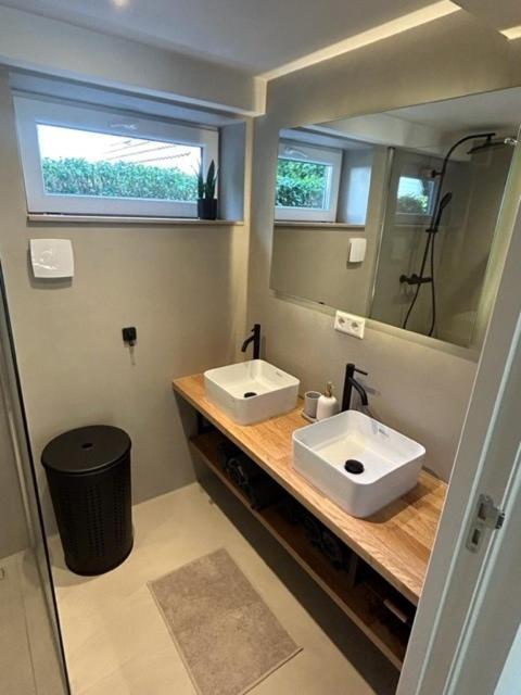 Holiday home Leef Zuiden